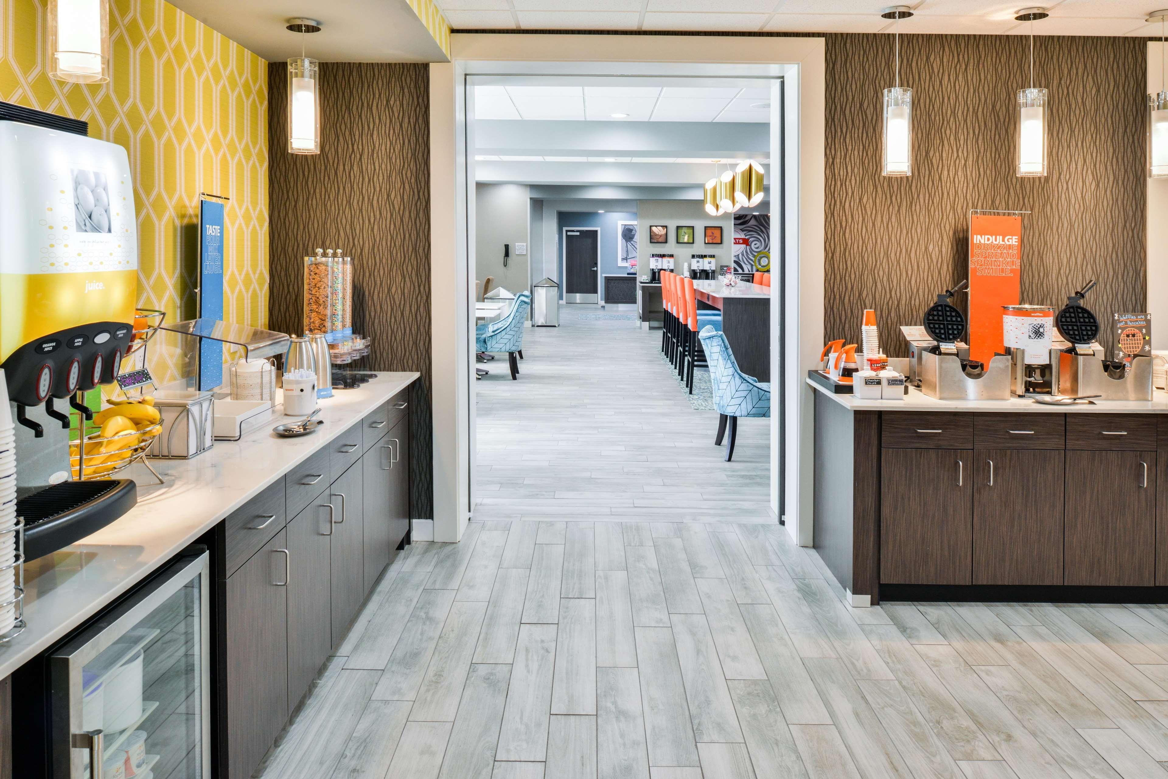 Hampton Inn Emporia, Ks Extérieur photo